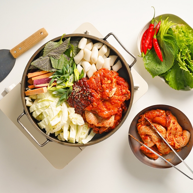 영자유통,춘천영자닭갈비 1Kg